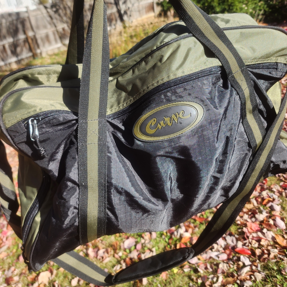 Curve Black and Green Duffel Bag for Men